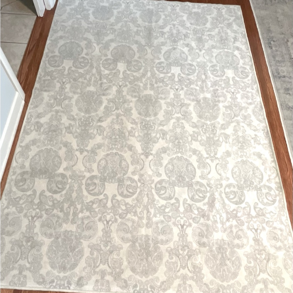 Ruggable Mickey damask 5 x 7 grey rug